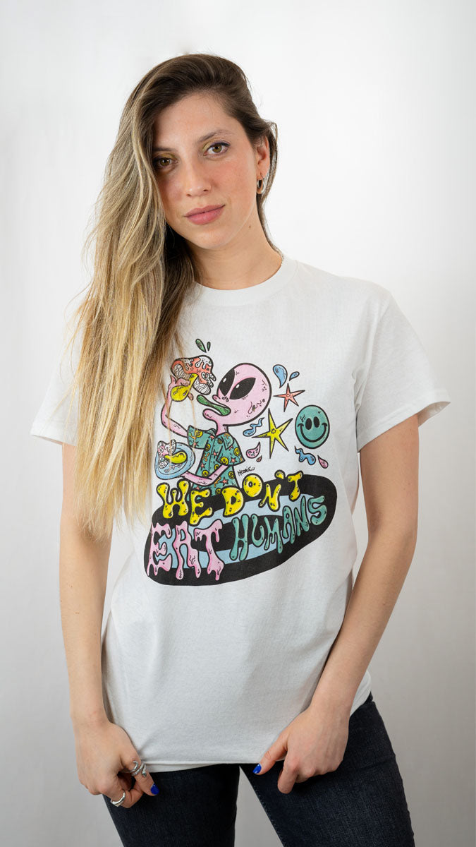 Camiseta We don't eat humans