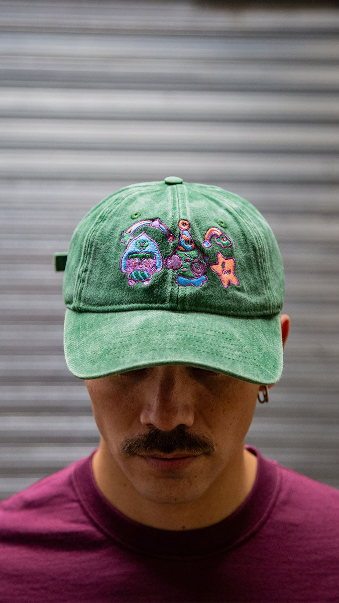 Camiseta Policía negra + Gorra Lovely green