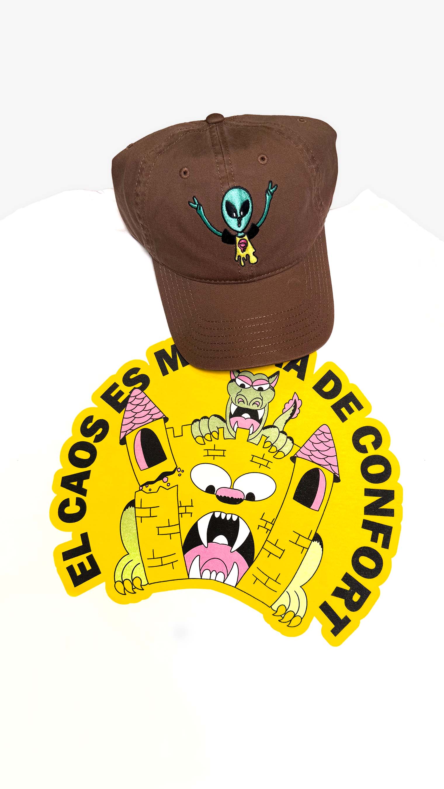 Camiseta Caos + Gorra Alien café