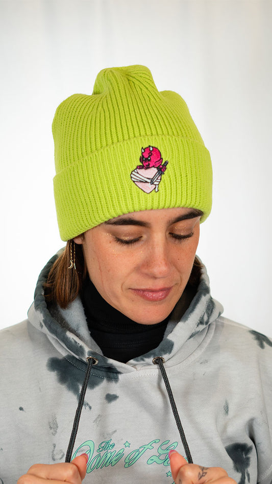 Gorro con diseño Broken Heart