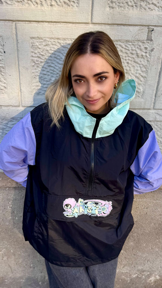 Devie Windbreaker
